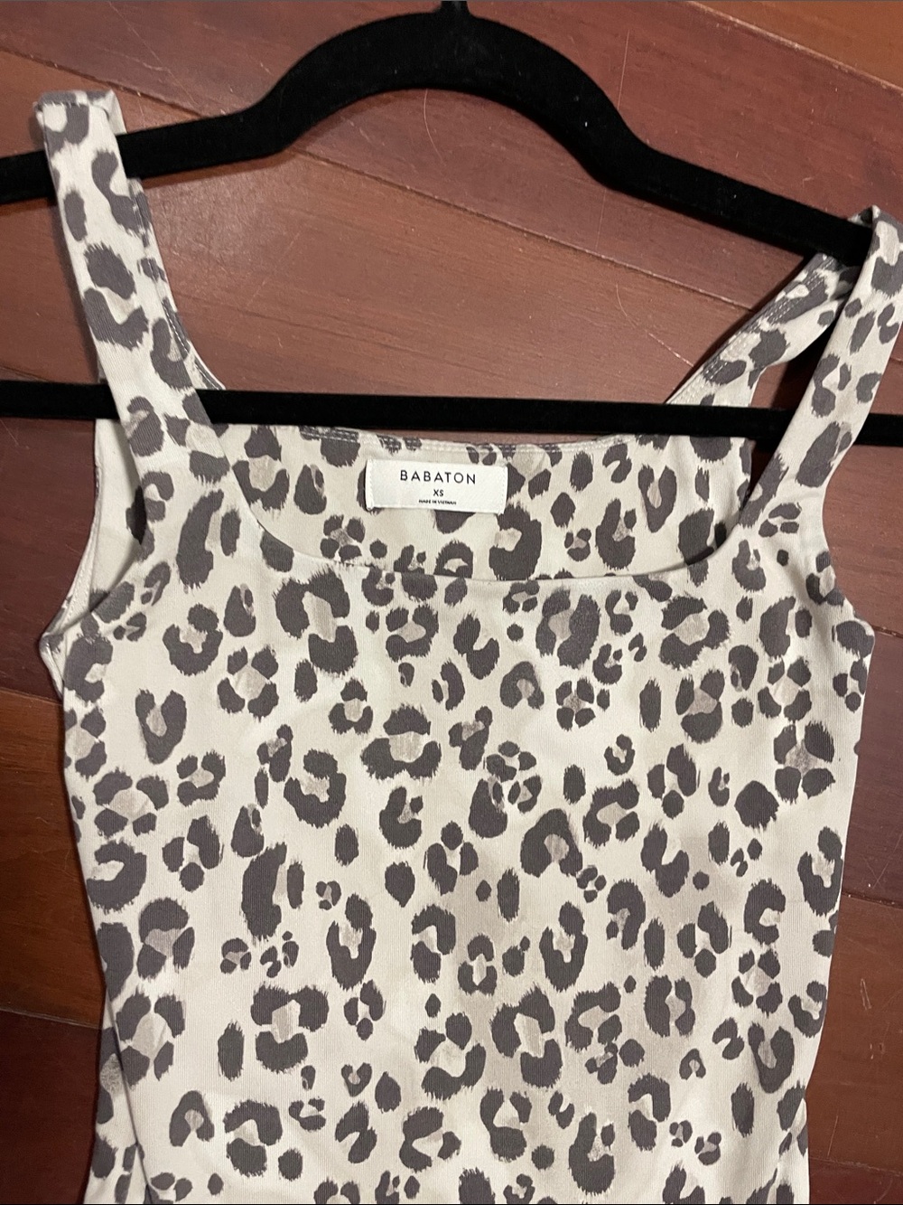Babaton XS bodysuit